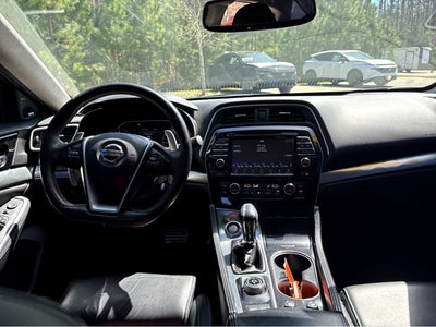 2017 Nissan Maxima SR