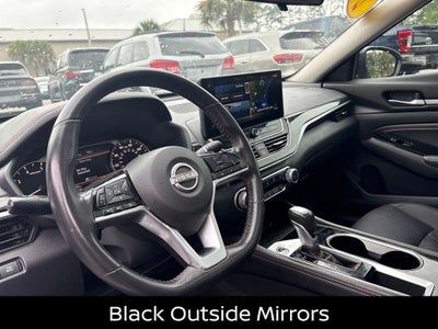 2023 Nissan Altima SR