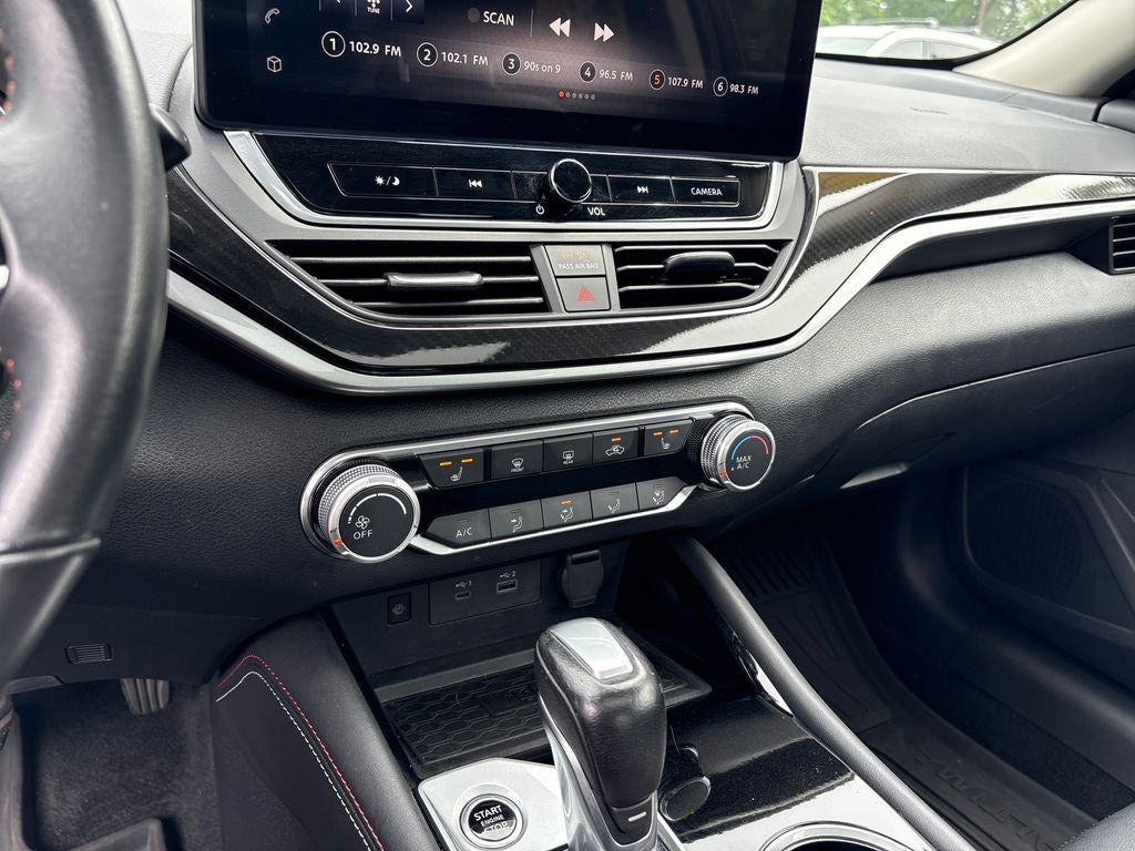 2024 Nissan Altima SR