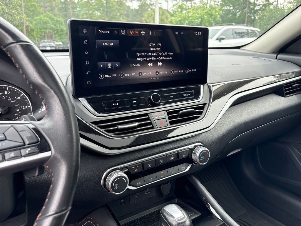 2024 Nissan Altima SR