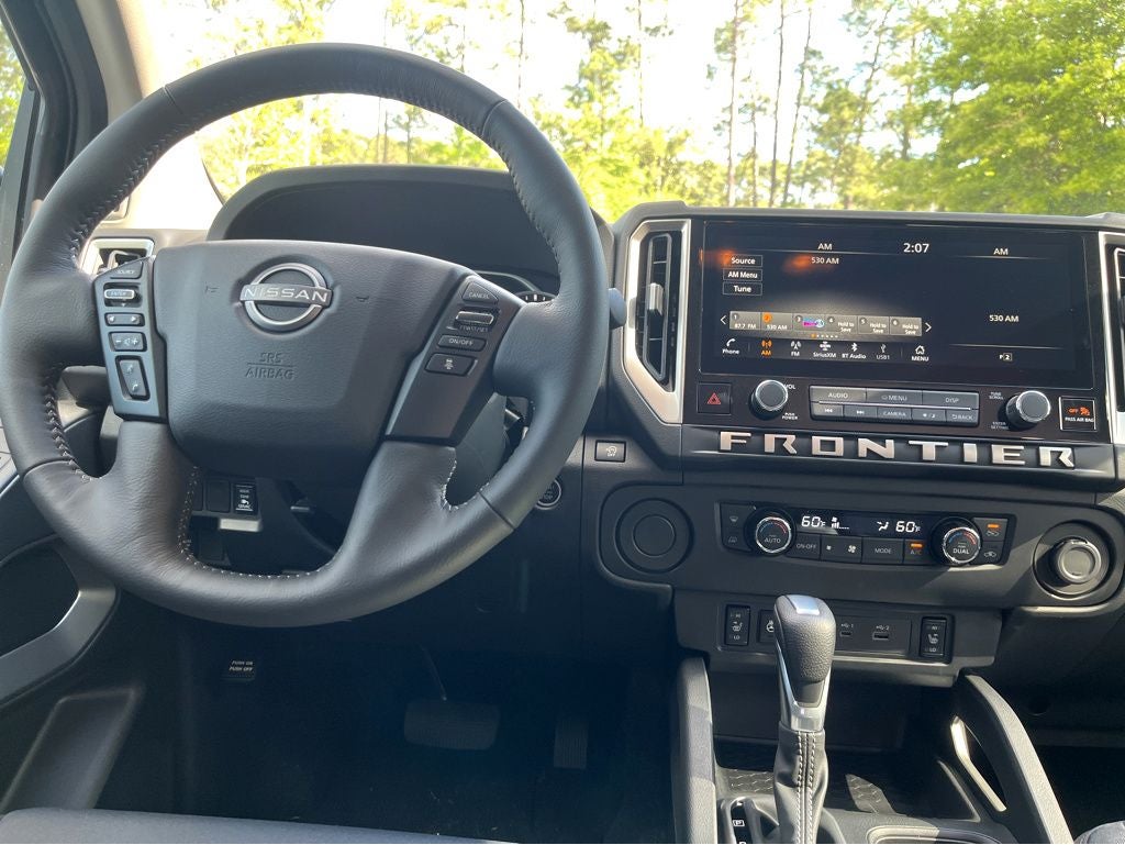2025 Nissan Frontier SV