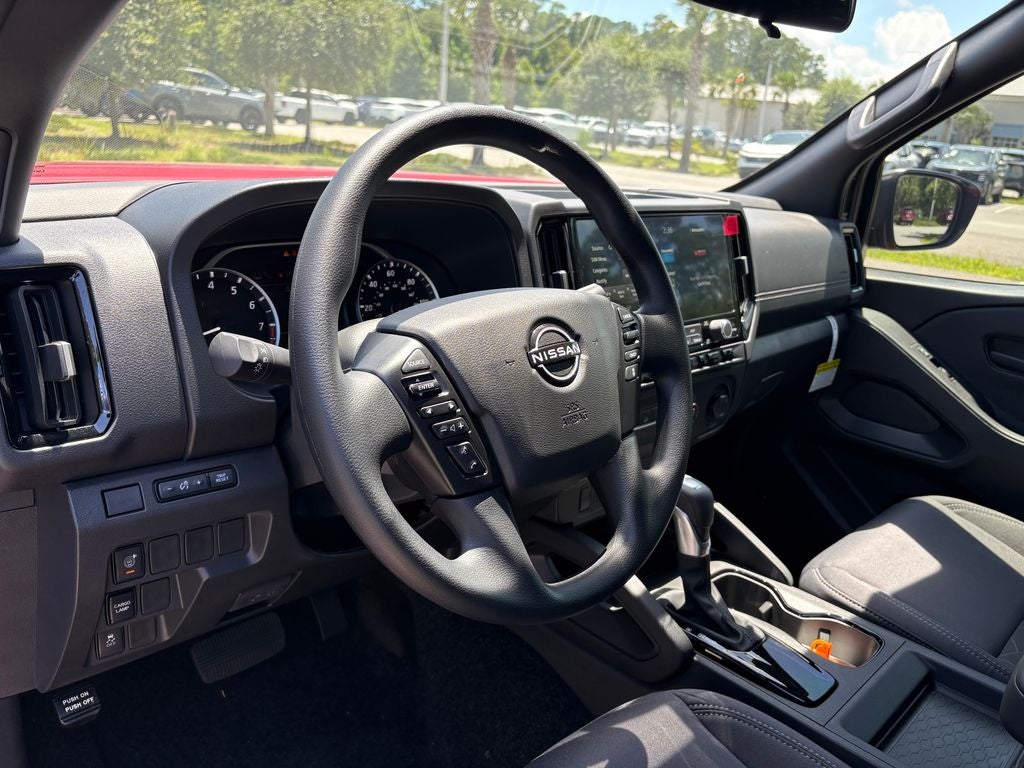 2026 Nissan Frontier Crew Cab SV