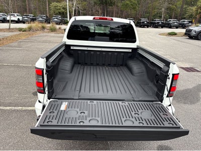 2026 Nissan Frontier Crew Cab SV
