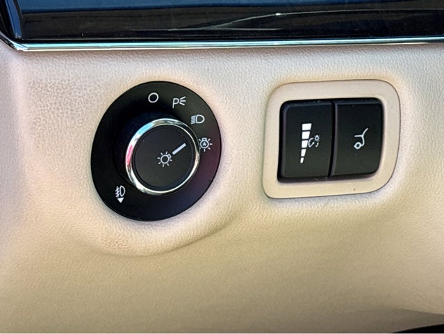 2019 Lincoln MKT Standard