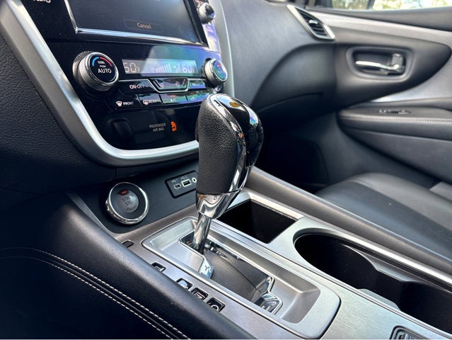 2022 Nissan Murano SV