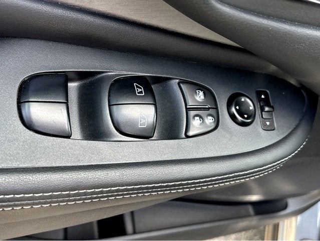 2022 Nissan Murano SV