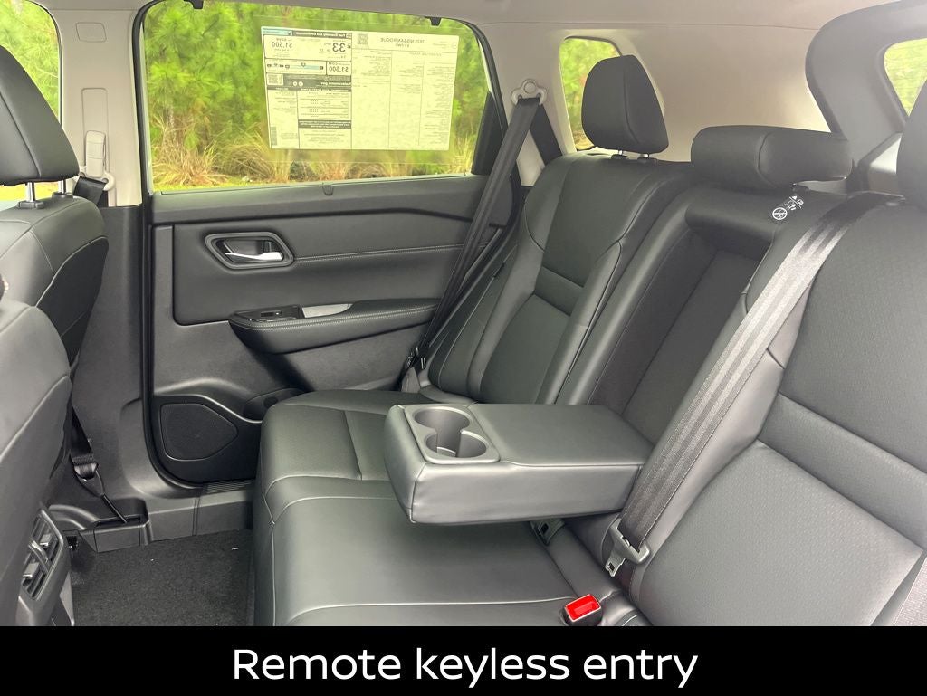 2025 Nissan Rogue SV