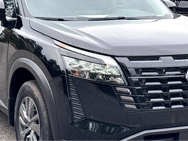 2026 Nissan Pathfinder S