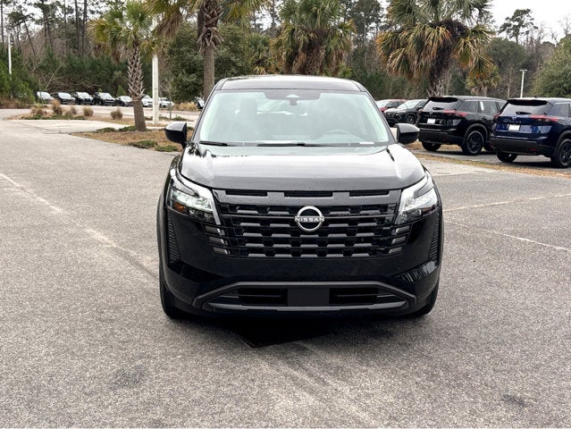 2026 Nissan Pathfinder S