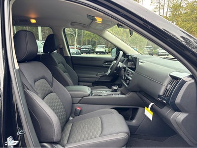 2026 Nissan Pathfinder S