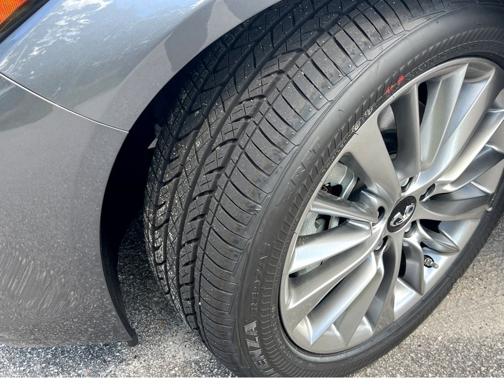 2024 INFINITI Q50 LUXE