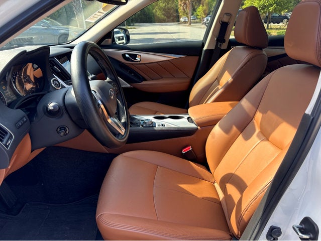 2024 INFINITI Q50 LUXE