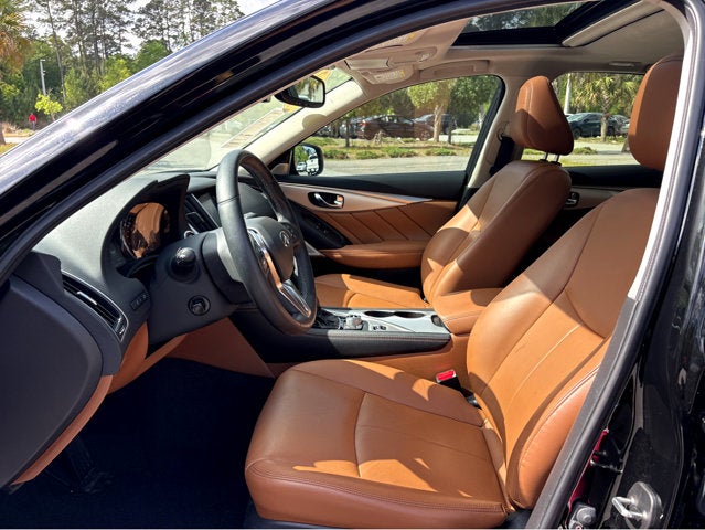 2023 INFINITI Q50 LUXE