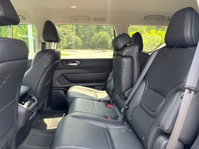 2025 Nissan Armada SV