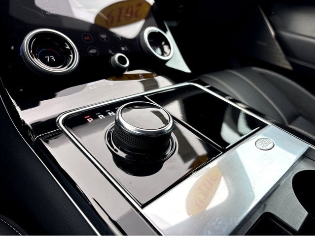 2019 Land Rover Range Rover Velar R-Dynamic SE