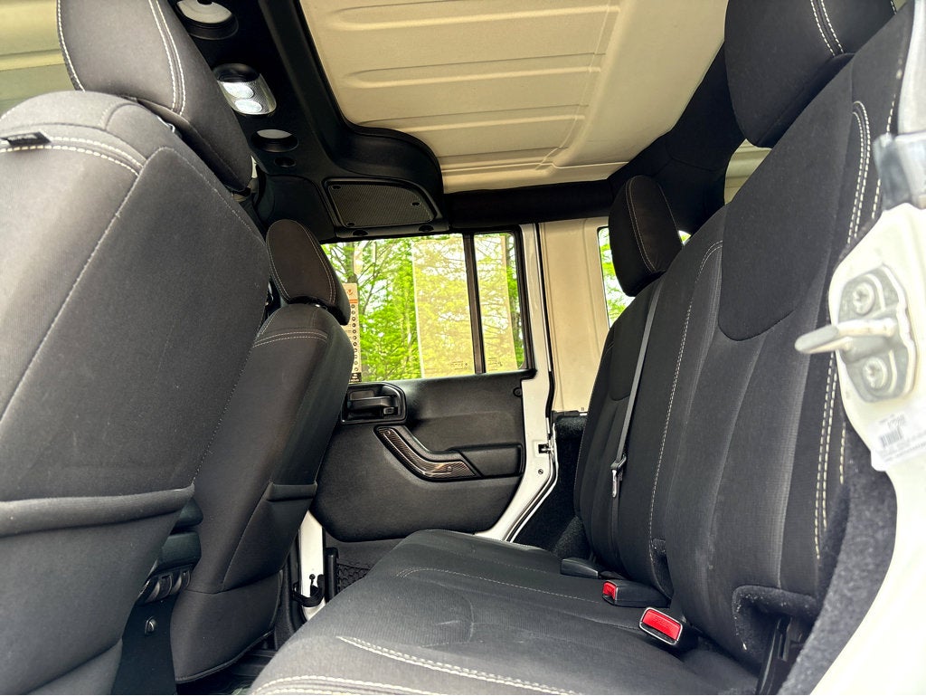 2018 Jeep Wrangler JK Unlimited Sahara