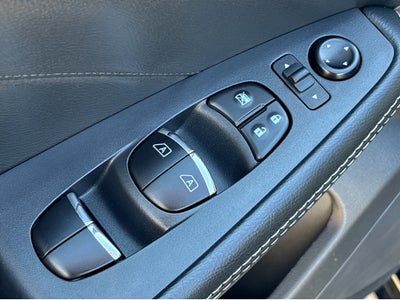 2023 Nissan Maxima SV