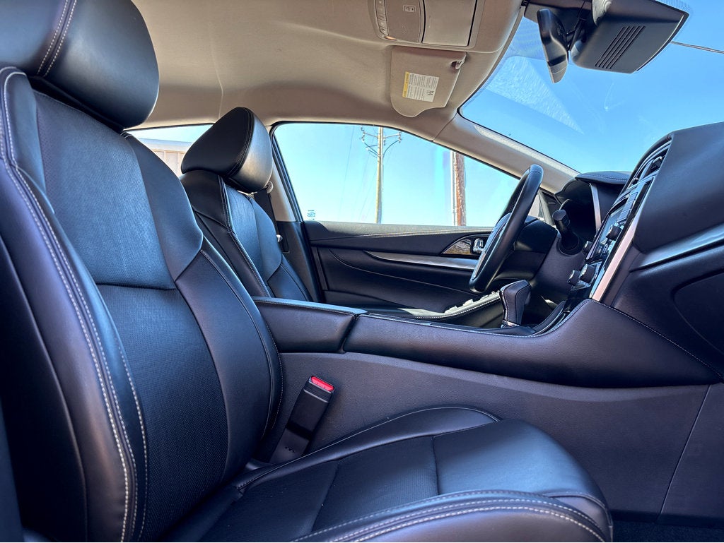 2023 Nissan Maxima SV