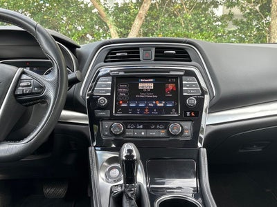2023 Nissan Maxima SV
