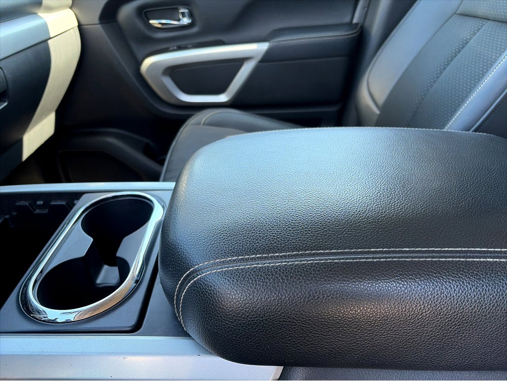 2017 Nissan Titan PRO-4X