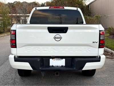 2022 Nissan Frontier SV