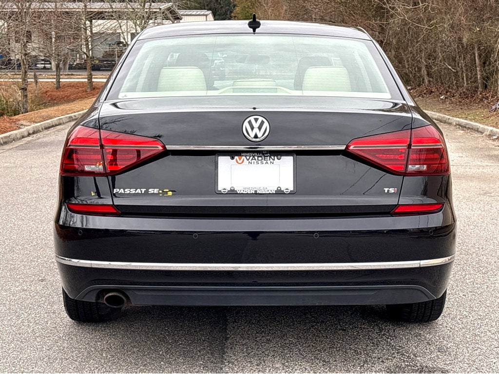 2018 Volkswagen Passat 2.0T SE w/Technology