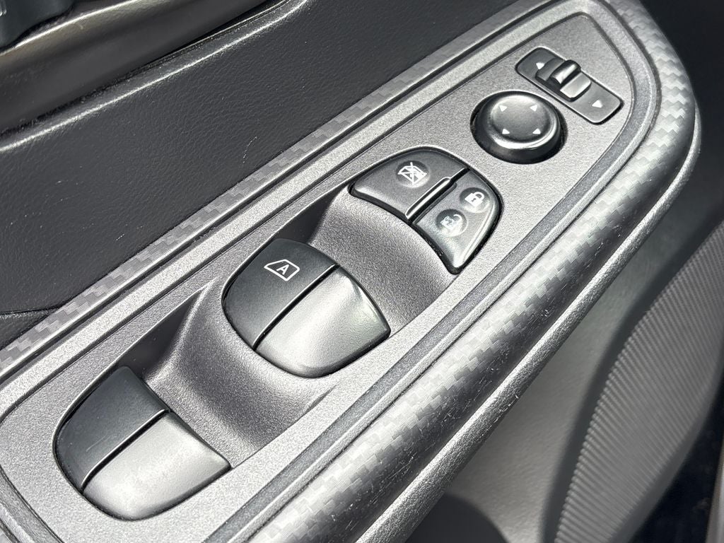 2021 Nissan Versa 1.6 S
