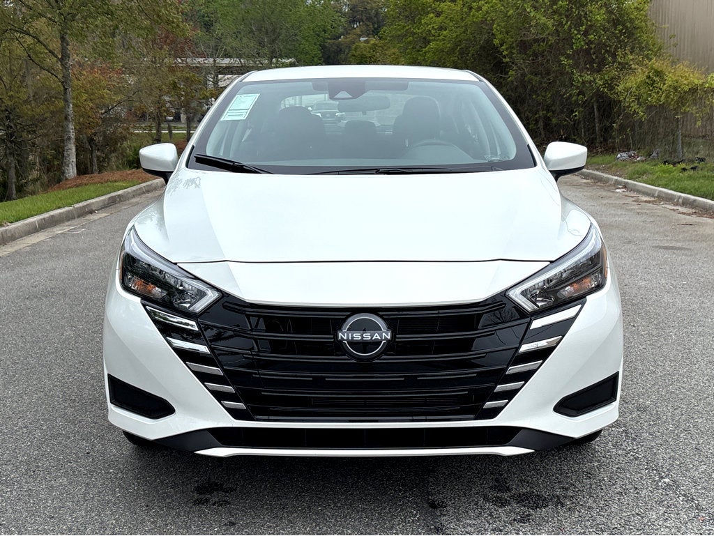2025 Nissan Versa SV