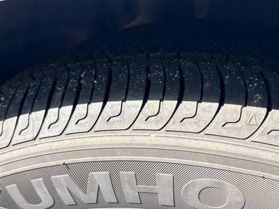 2024 Nissan Versa 1.6 SV