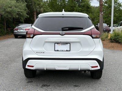 2023 Nissan Kicks S