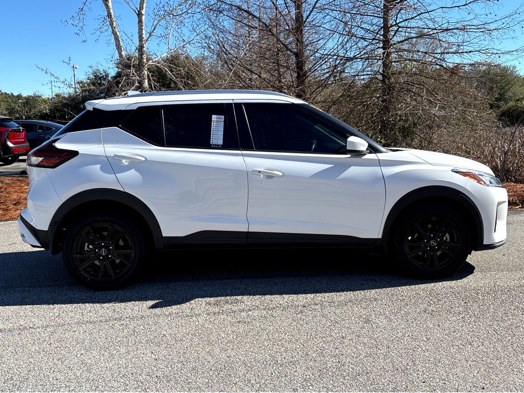 2023 Nissan Kicks SV