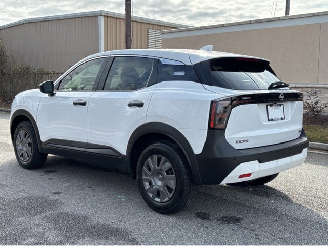 2026 Nissan Kicks S