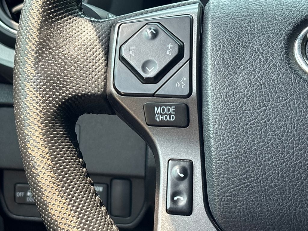 2023 Toyota Tacoma TRD Sport V6