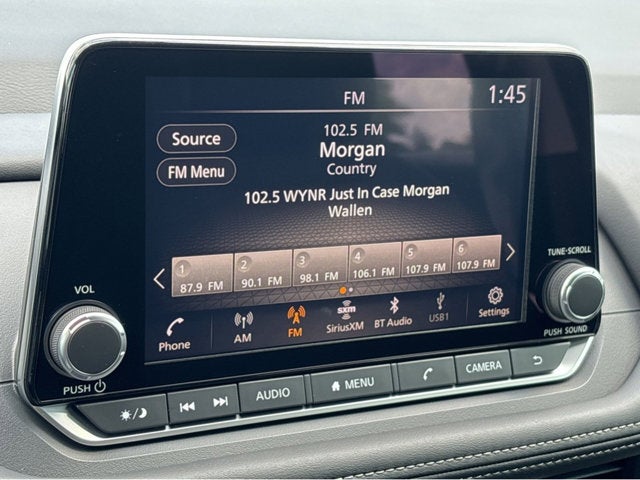 2026 Nissan Rogue SV