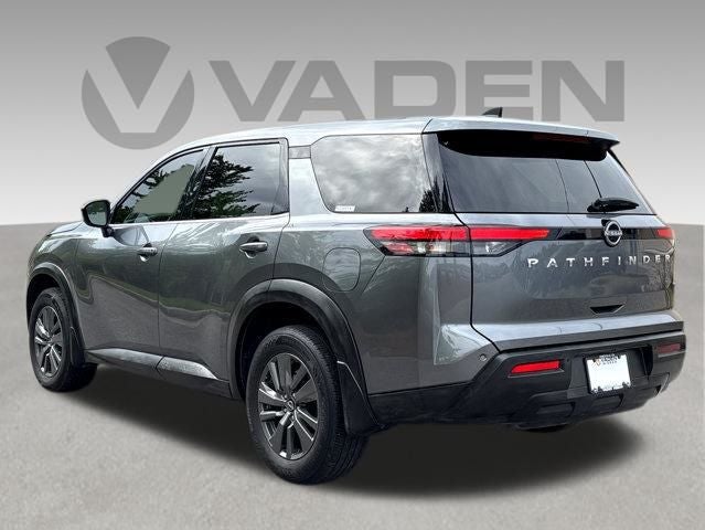 2024 Nissan Pathfinder S