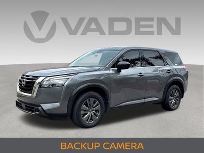 2024 Nissan Pathfinder S