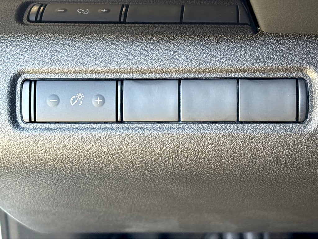 2026 Nissan Pathfinder S