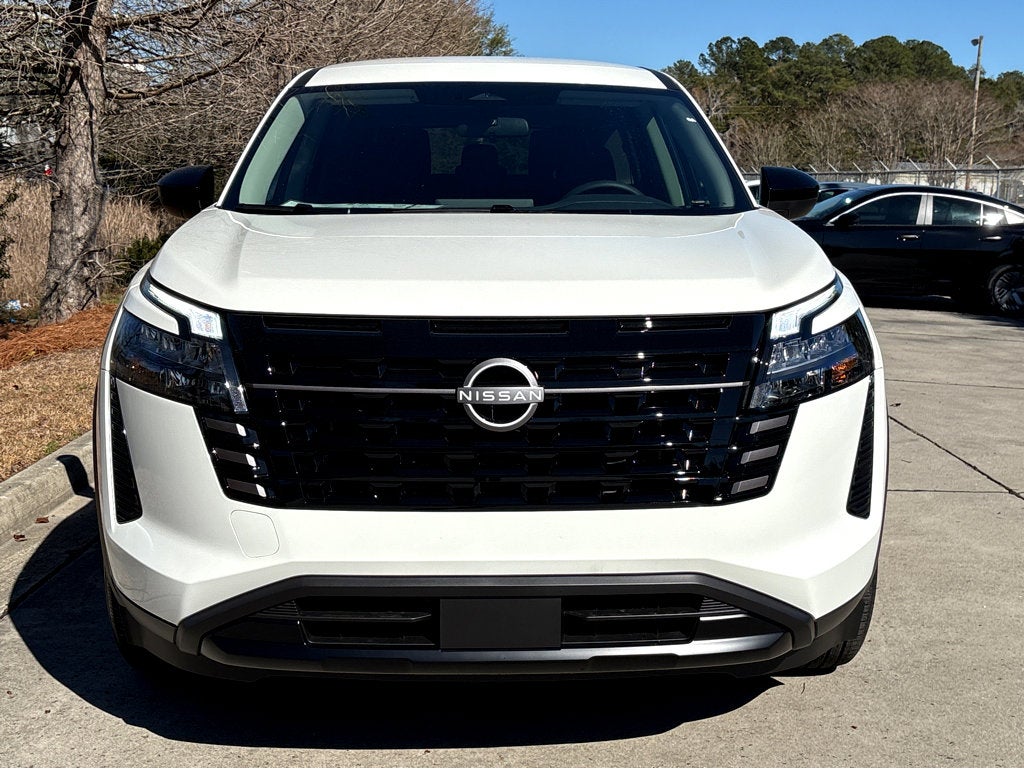 2026 Nissan Pathfinder S