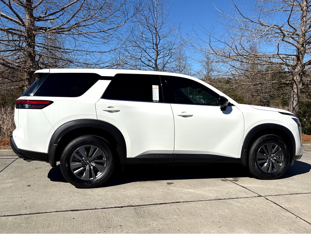 2026 Nissan Pathfinder S