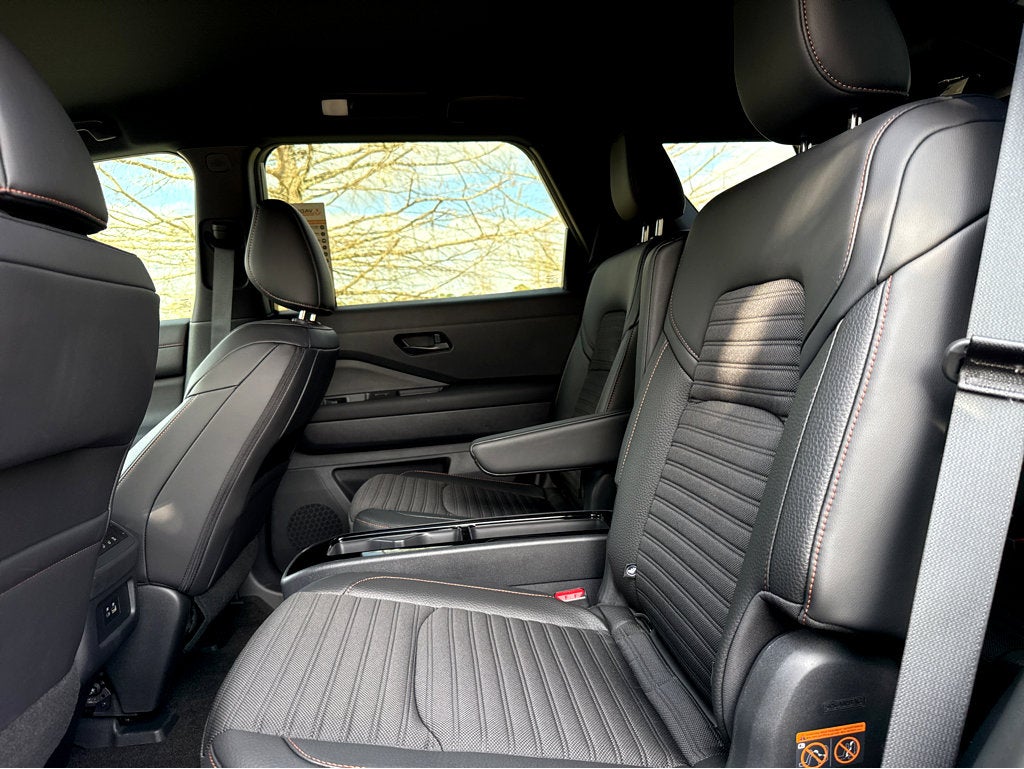 2025 Nissan Pathfinder Rock Creek