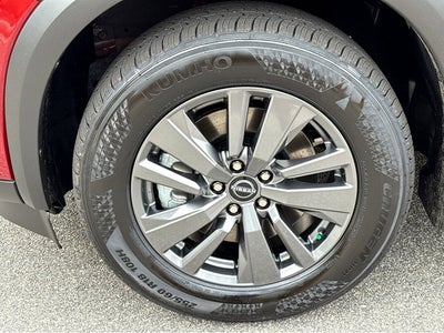 2026 Nissan Pathfinder SV