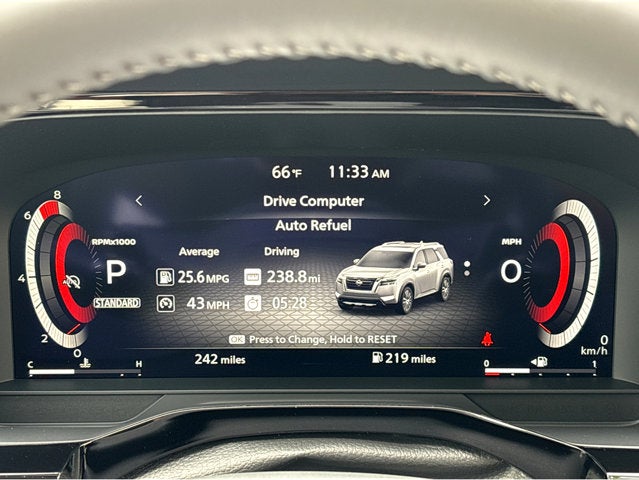 2026 Nissan Pathfinder SL