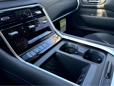 2026 Nissan Armada SV