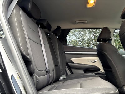 2022 Hyundai Tucson SE