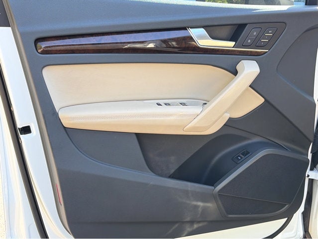 2019 Audi Q5 Premium Plus