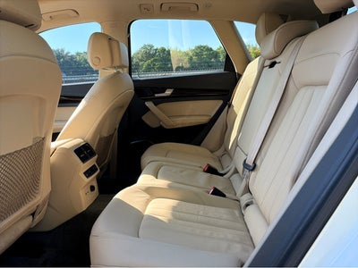 2019 Audi Q5 Premium Plus