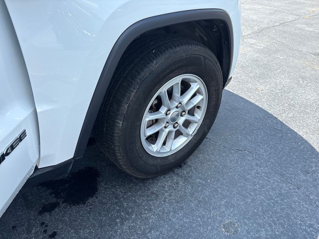 2020 Jeep Grand Cherokee Laredo
