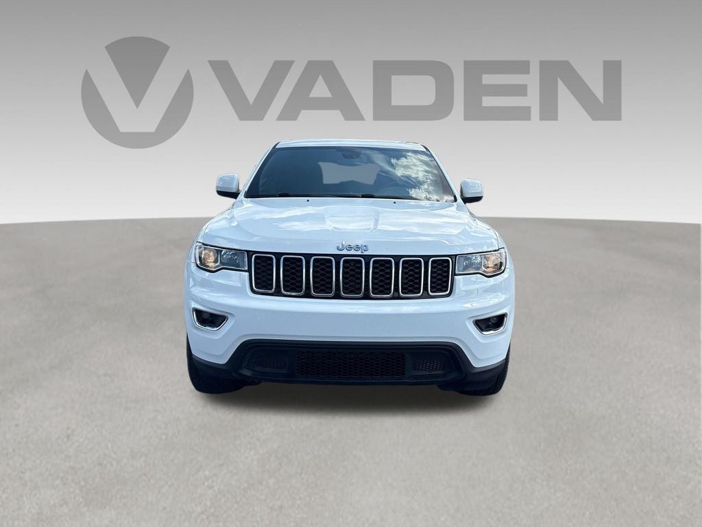 2020 Jeep Grand Cherokee Laredo