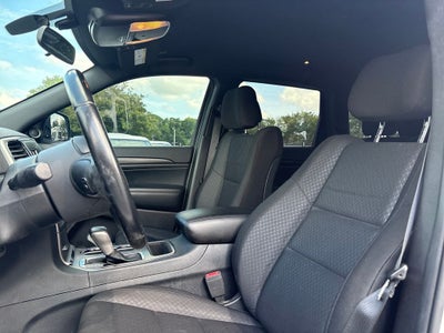 2020 Jeep Grand Cherokee Laredo