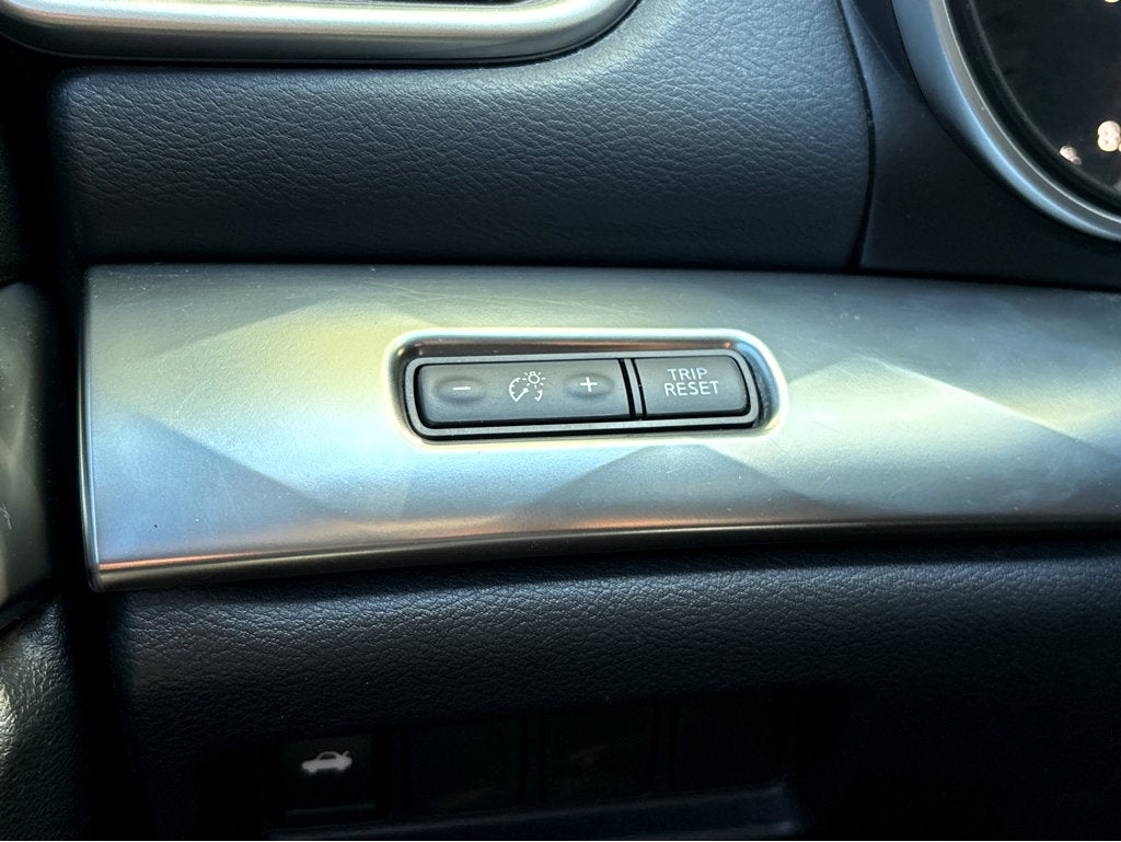 2021 Nissan Maxima SV